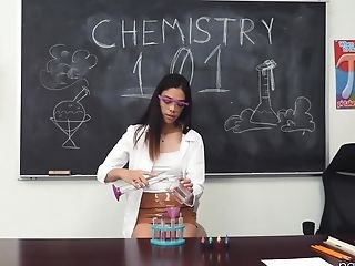 Lovely Harmony Wonder Spreads Her Gams For A Strong Dick In The Classroom