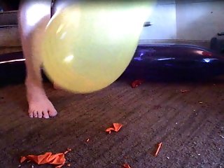 Balloonbanger 58) Foot & Balloon Popping Fixation- No Bareness