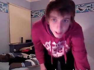 Skinny Teenage Dude Jerking Off In Front Of The Webcam